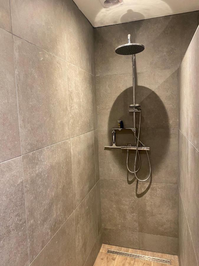 Punthorst B & B Het Koetshuis מראה חיצוני תמונה